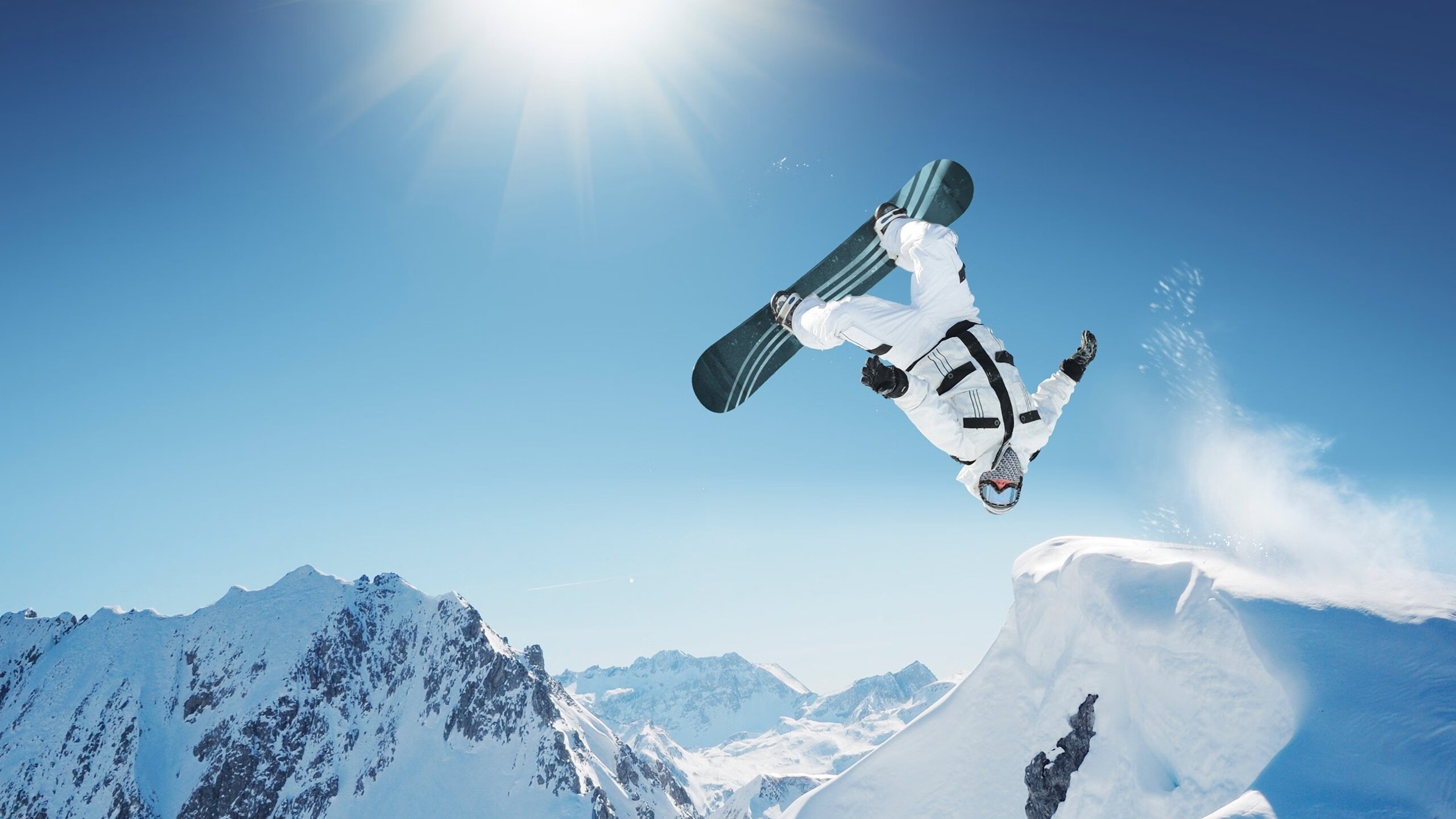 跳水动作精准韩国收获信心，韩国跳水选手搞笑